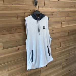 Under armour sleeveless hoodie no stains or rips worn once